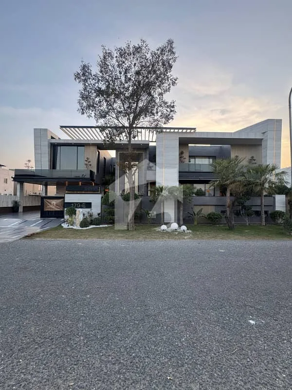 Luxury 2 Kanal House Available in DHA Phase 2 Islamabad