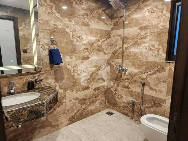 Luxury 2 Bedroom Apartment Available for Rent in Zetamall