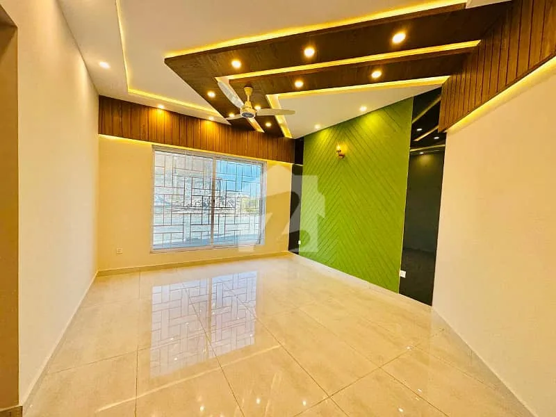 New 4 Bedroom House for Sale in Emaar Canyon Views - 14 Marla
