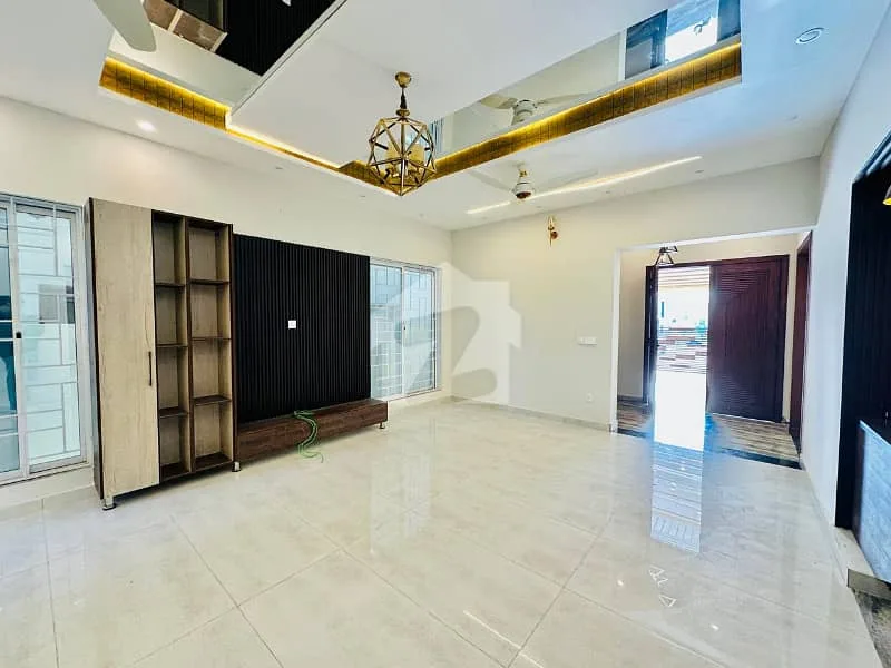 New 4 Bedroom House for Sale in Emaar Canyon Views - 14 Marla