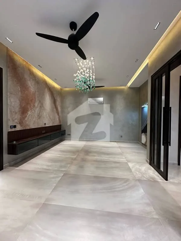 Elegant 1 Kanal Home Available in DHA Phase 2, Islamabad