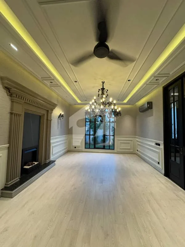 1 Kanal House Available in DHA Phase 2
