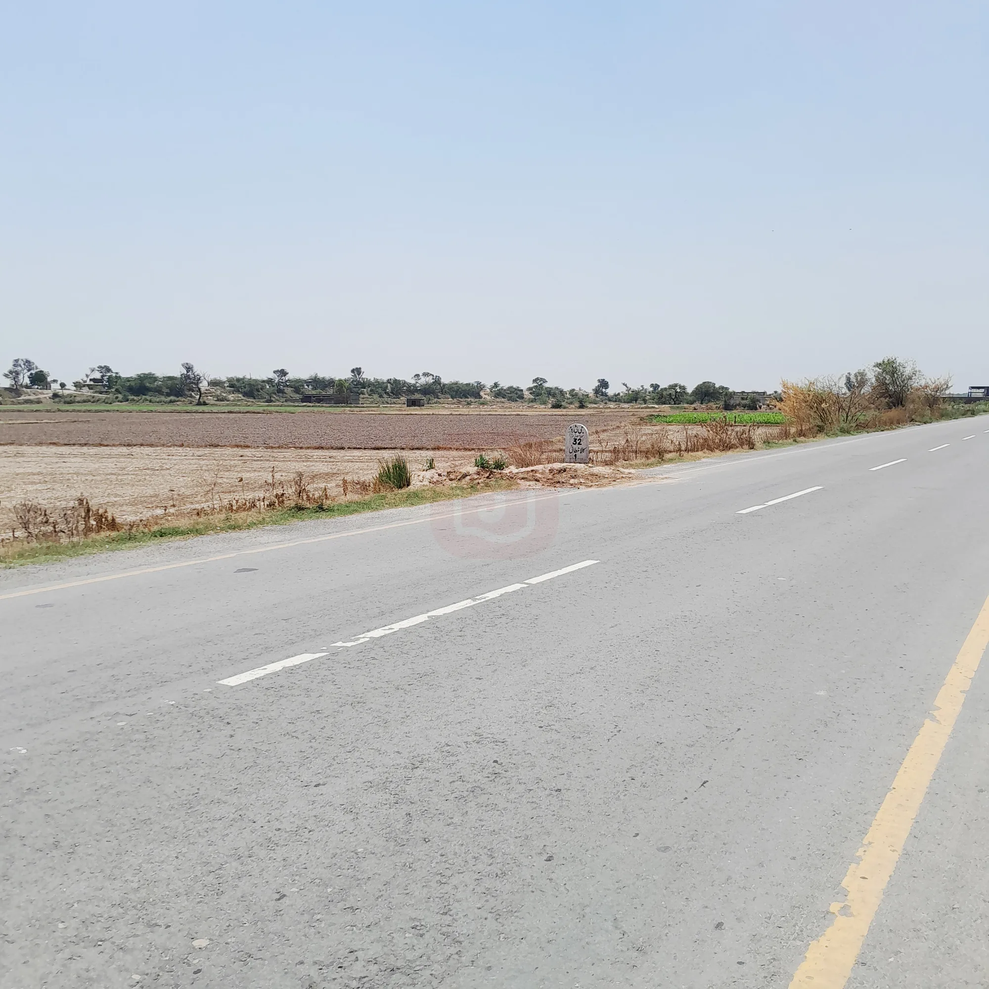 3 acer land on the main road