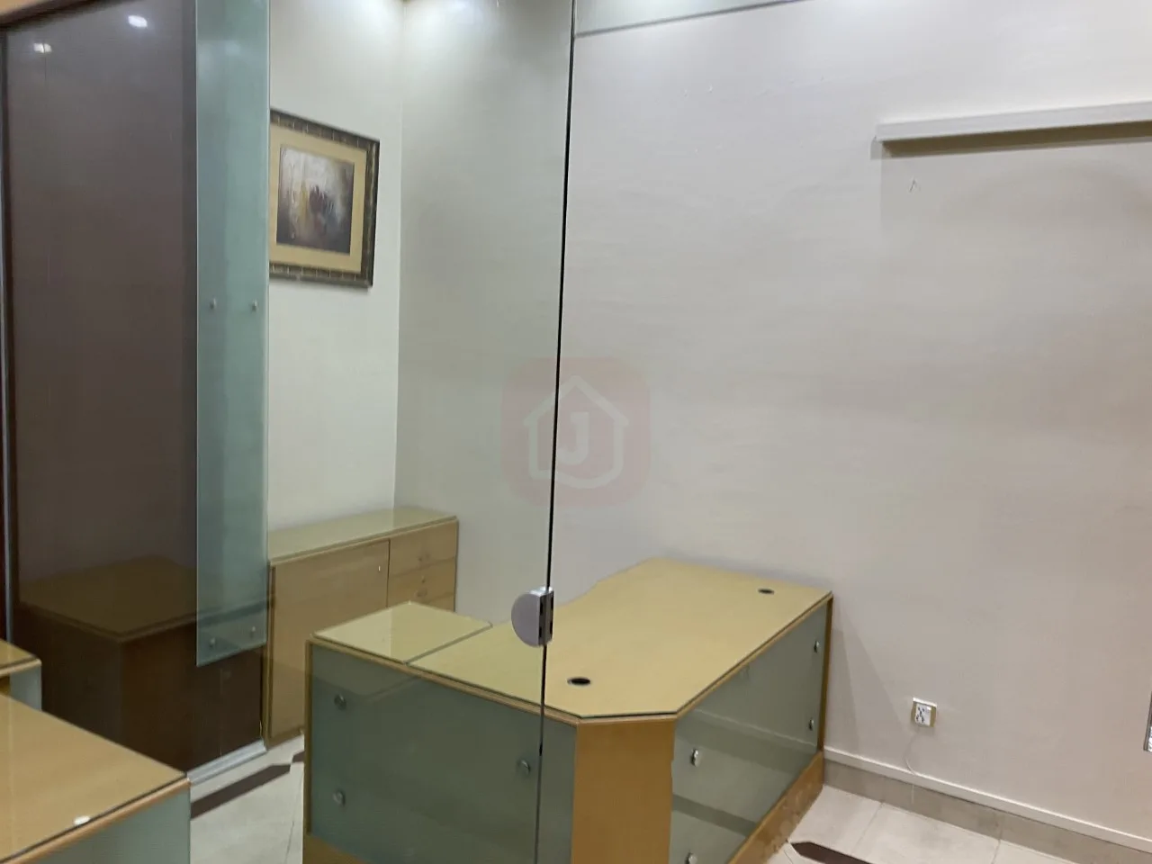 Semi-Furnished Office for Rent – Kohinoor One Plaza, Faisalabad