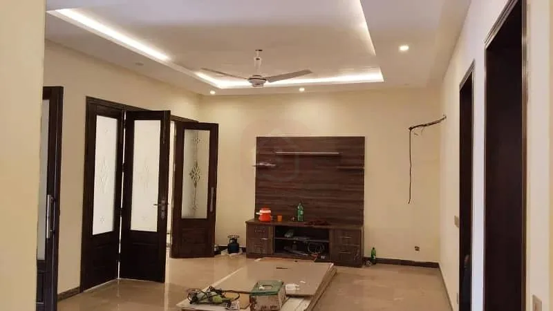 10 Marla House Available for Sale in Sector C1, Bahria Enclave Islamabad