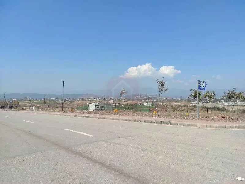 8 Marla Residential Plot Available in Sector N, Bahria Enclave Islamabad | Possession & Utilities Paid
