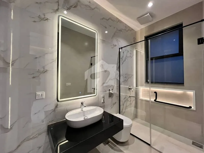 12 Marla Home in DHA Phase 7 - Grab This Amazing Opportunity!