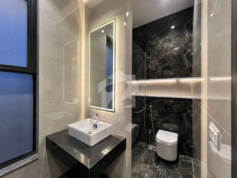 12 Marla Home in DHA Phase 7 - Grab This Amazing Opportunity!