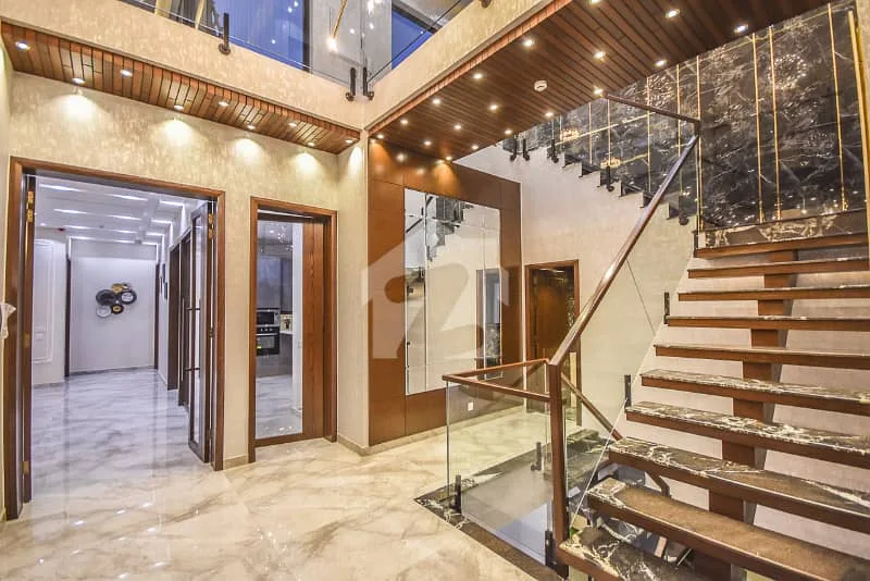 12 Marla Corner House with Full Basement in DHA Phase 7 for Sale