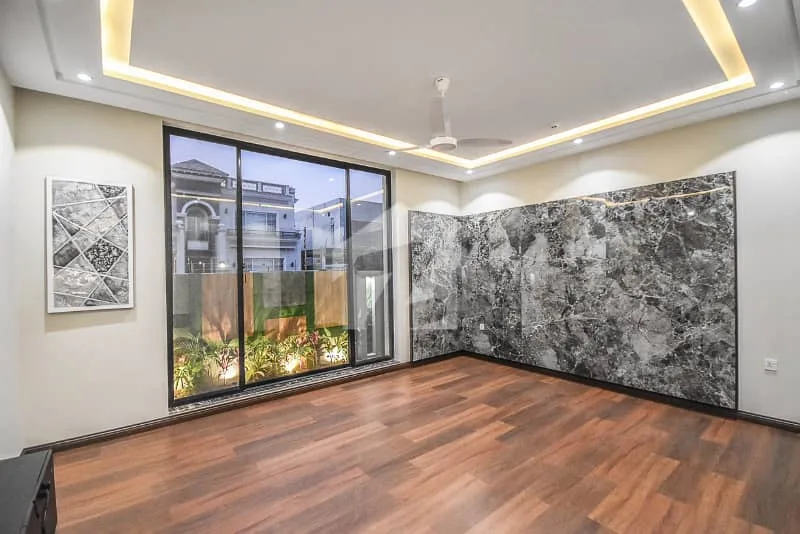 12 Marla Corner House with Full Basement in DHA Phase 7 for Sale