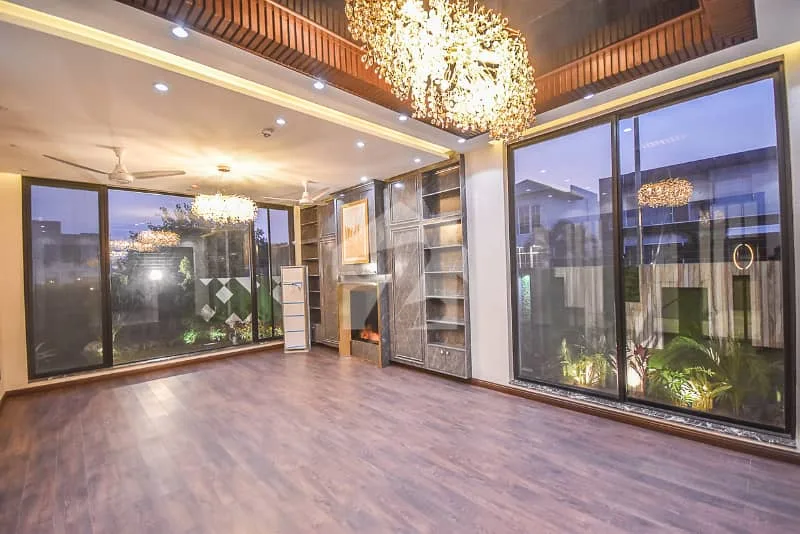 12 Marla Corner House with Full Basement in DHA Phase 7 for Sale