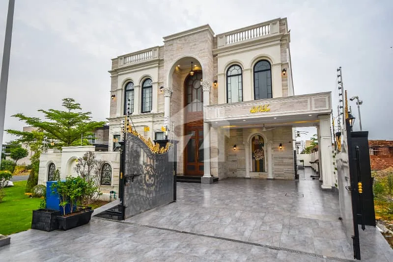 Spacious 1 Kanal Corner House with Full Basement Near Raya