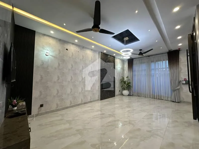 Elegant Mansion with 100 Feet Access in Prime Location Near Doll Men Mall