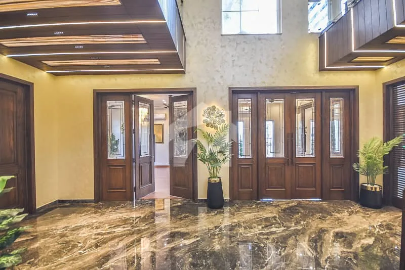 Spanish Villa Available for Sale on 70ft Road in DHA Phase 7