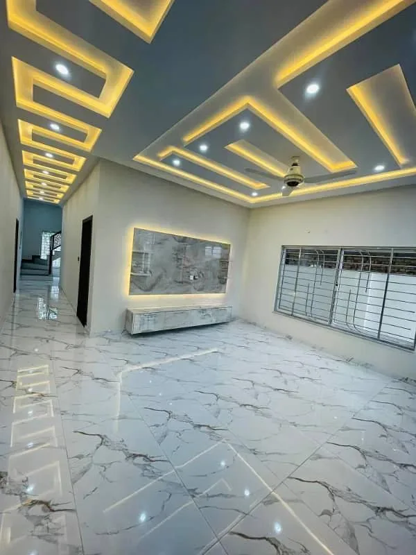 Newly Built 10 Marla Home Available for Purchase