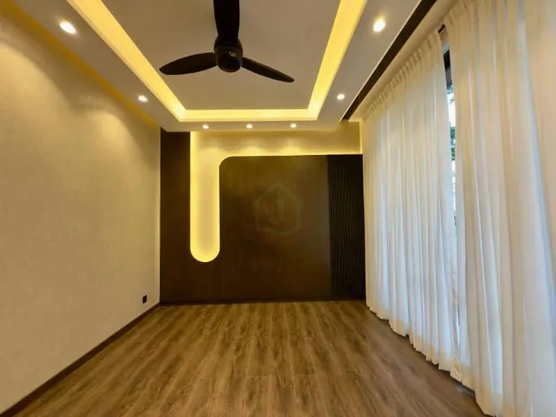 A Luxurious Mansion With 10 KV Sollar. Wide Approach Excellent Location DHA 9 Town House For Sale