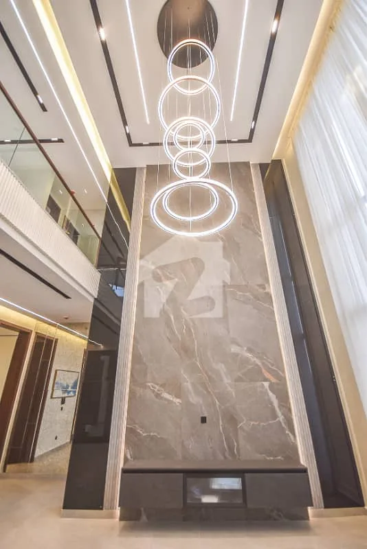 Luxury One Kanal House Available Near Defence Raya