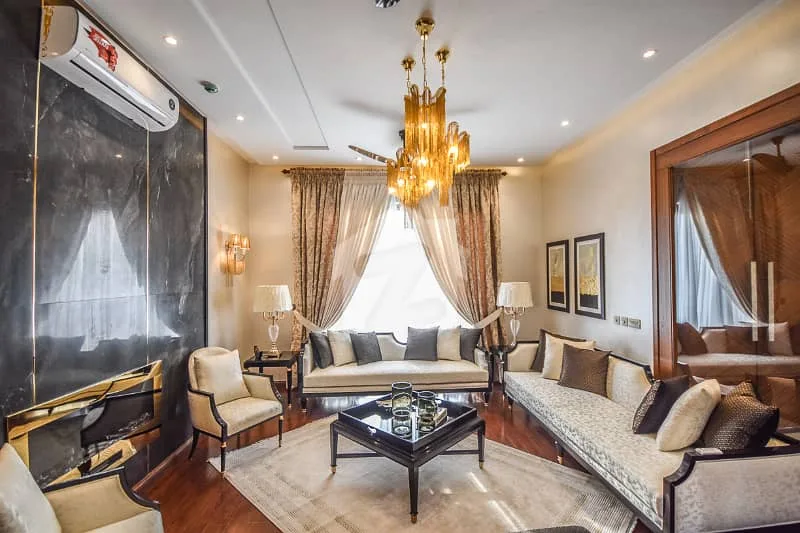 Modern One Kanal Bungalow for Sale in DHA Phase 4, Close to Park and School