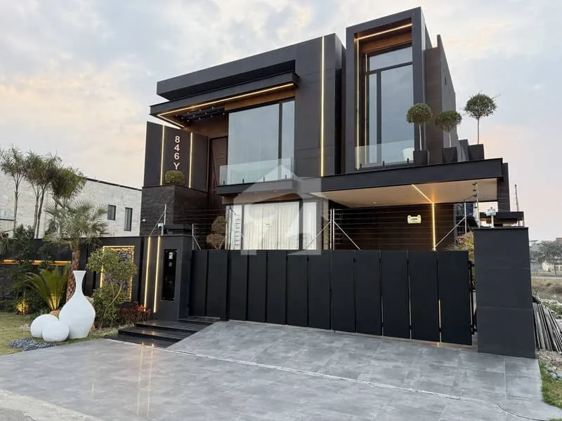 1 Kanal Luxury Fully Furnished Home Available for Sale Near Golf Course
