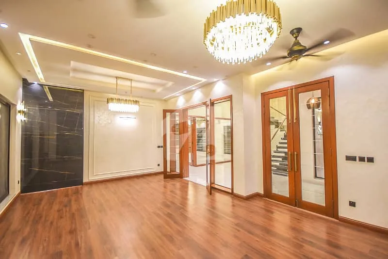 Spacious 24 Marla Contemporary Home in Prime Phase 7, For Sale