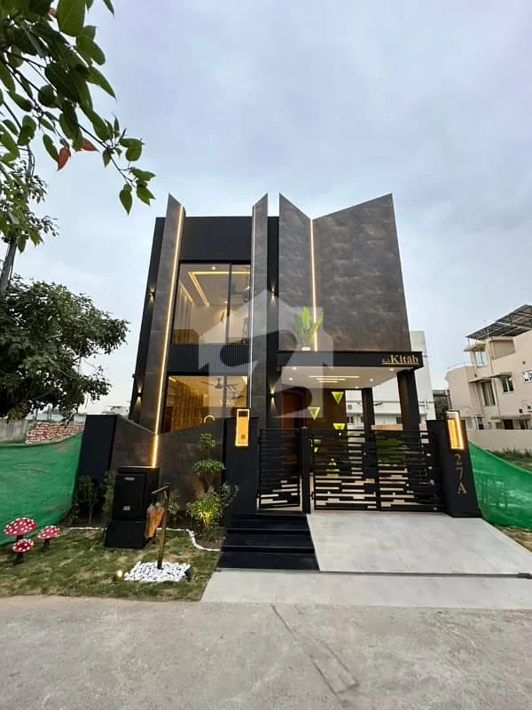 5 Marla Mohsin Designed Home for Sale in DHA at a Great Price