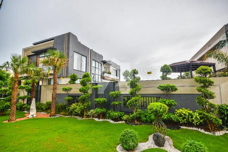 Modern 2 Kanal Bungalow for Sale Near RAYA in DHA Phase 6