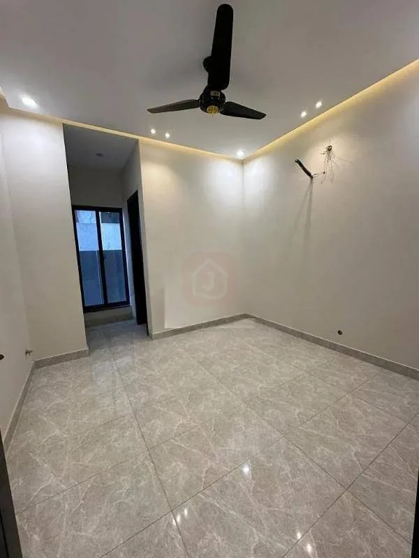 10 Marla Home Available for Purchase