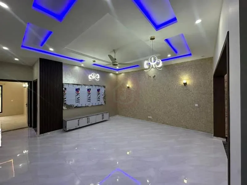 Modern 10 Marla House for Sale in Bahria Enclave Sector C1, Islamabad