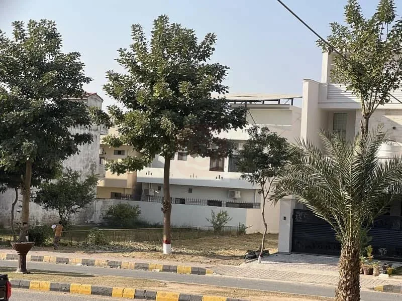 10 Marla Newly Built House for Sale in F-17, Islamabad