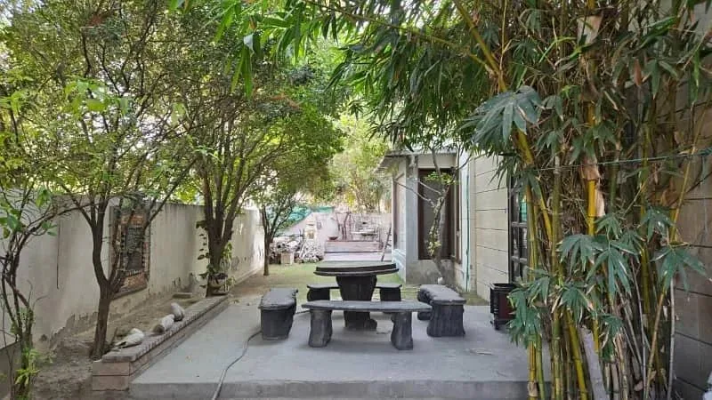 One Kanal Modern Bungalow for Sale in DHA Lahore Near Park and Market