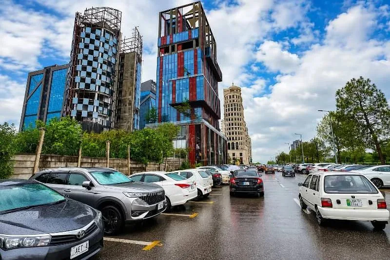 Executive Office Space Available for Lease | New Blue Area | 750 SQFT