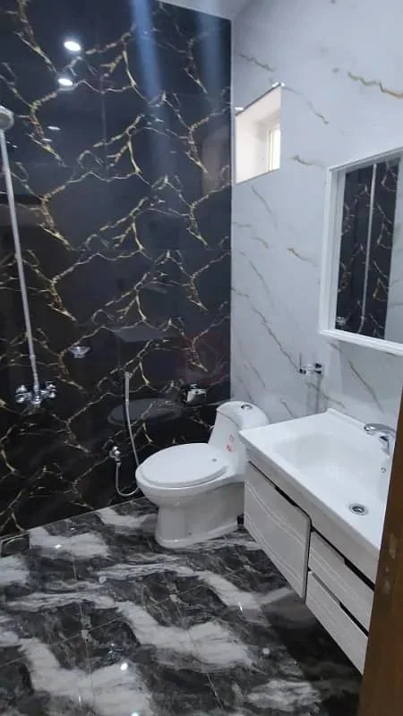 Newly Built 10 Marla Home Available for Purchase