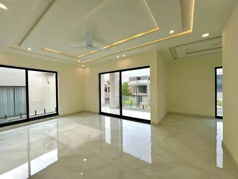 1 Kanal Contemporary Home Available in DHA Phase 2, Islamabad