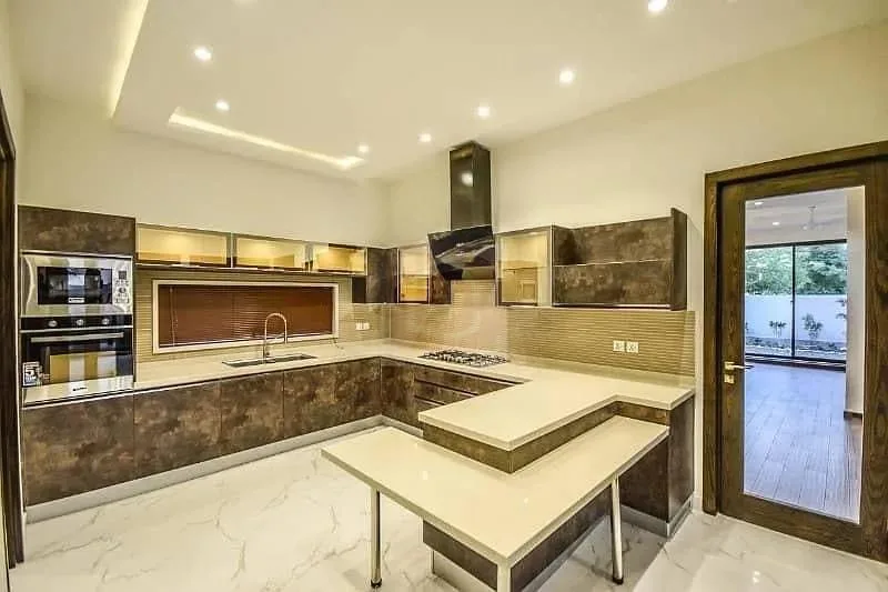 Luxury One Kanal Bungalow in DHA Lahore for Sale
