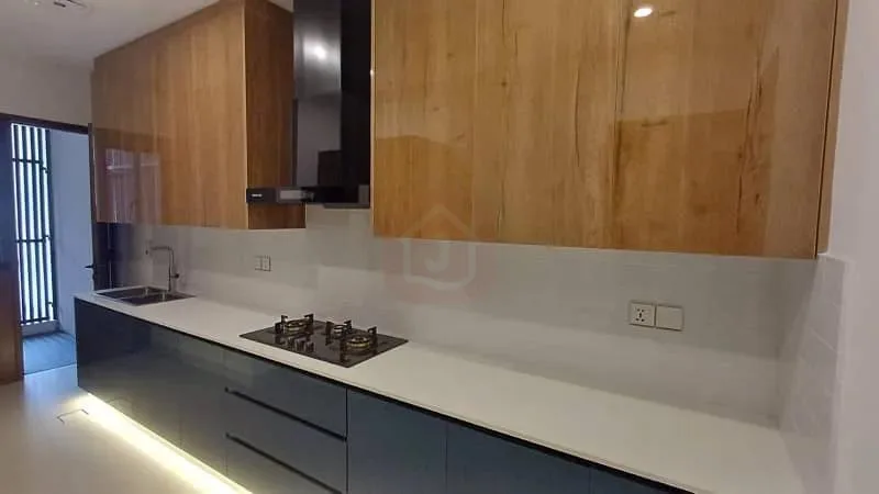 Stylish 10 Marla Margalla Facing House For Sale | 7 Bedrooms