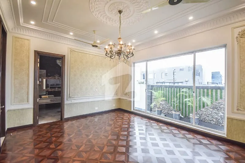 1 Kanal Contemporary Villa Available Near Carrefour in DHA