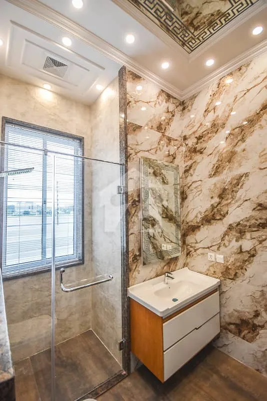 1 Kanal Contemporary Villa Available Near Carrefour in DHA
