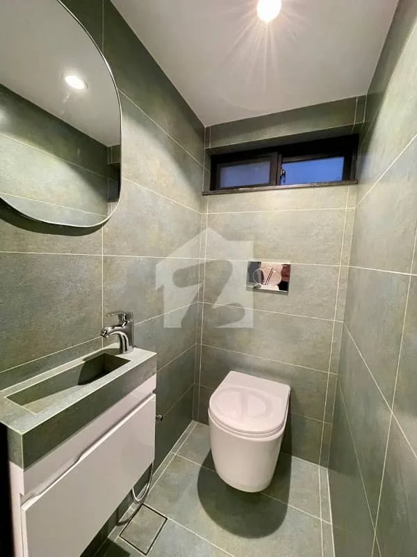 Modern 5 Marla House for Sale | Prime Location Close to Dolmen Mall, DHA Lahore