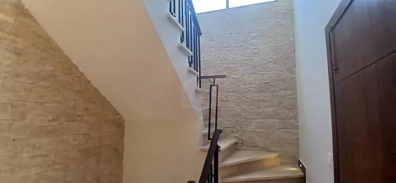 Stunning 10 Marla House on Boulevard in Bahria Enclave Islamabad - 5 Bedrooms