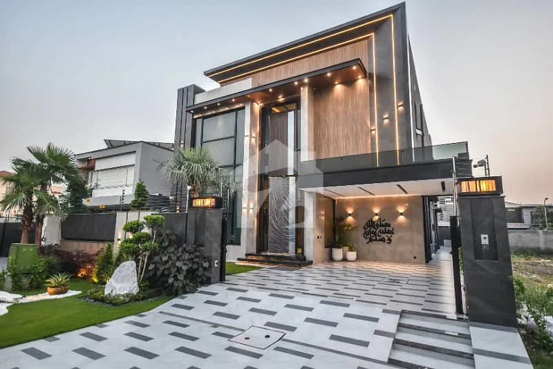 Newly Built 1-Kanal Designer Bungalow Close to Dolman Mall & G-University