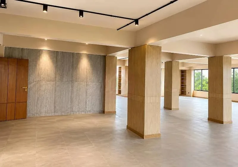 Well-Maintained Office Space Available for RENT in Blue Area
