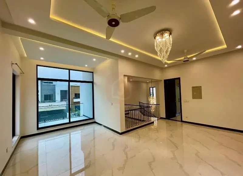 Elegant 1 Kanal Designer House in DHA Phase 2