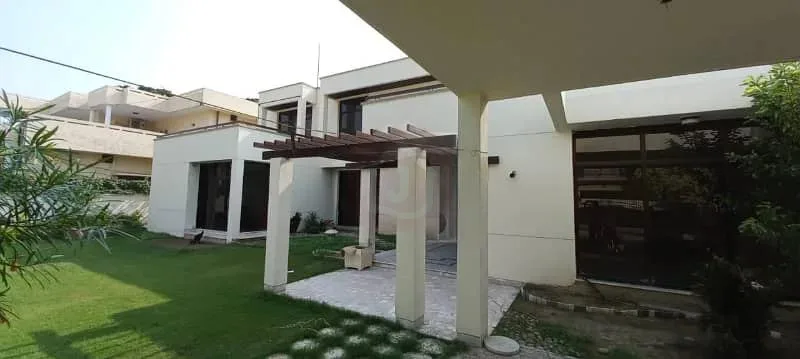 Stunning 2 Kanal Bungalow for Sale in DHA Lahore