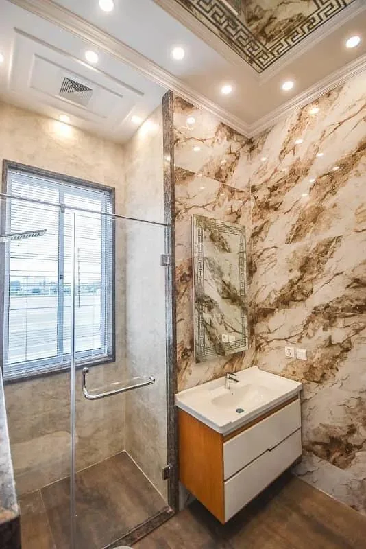 1 Kanal Contemporary Villa Available Near Carrefour in DHA