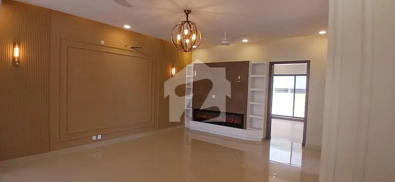 Stunning 10 Marla House on Boulevard in Bahria Enclave Islamabad - 5 Bedrooms