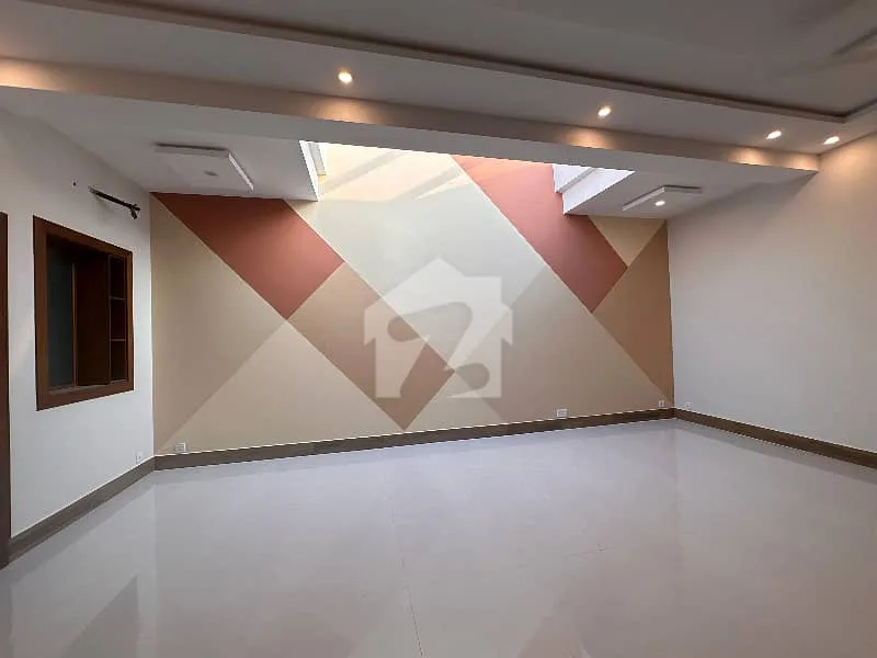10 Marla Home Available in Sector C1, Bahria Enclave, Islamabad