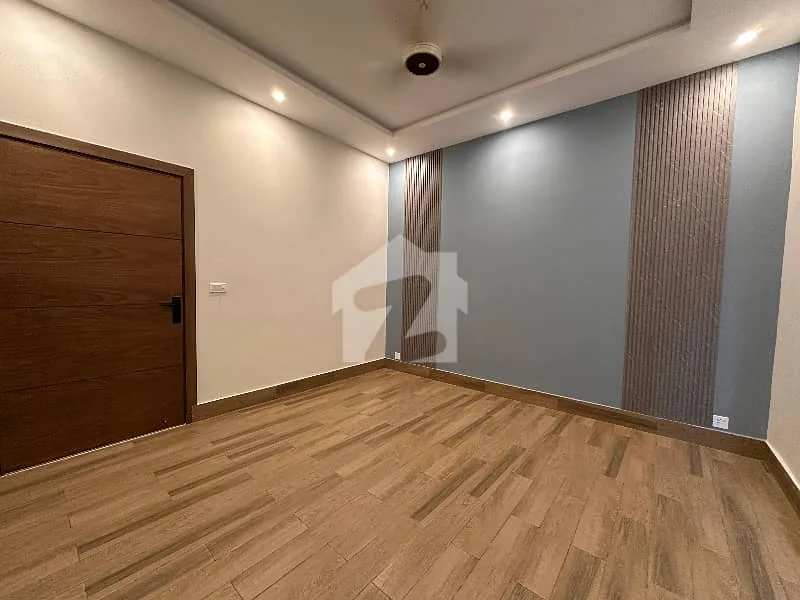 10 Marla Home Available in Sector C1, Bahria Enclave, Islamabad