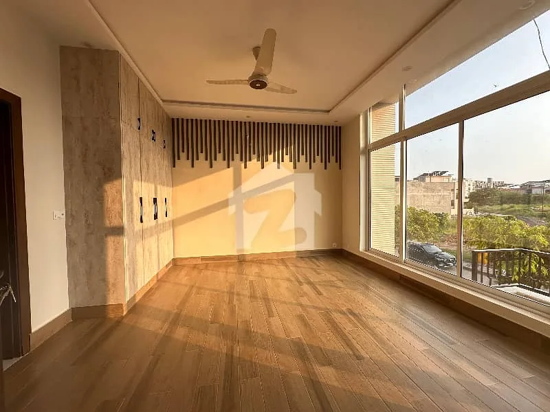 10 Marla Home Available in Sector C1, Bahria Enclave, Islamabad