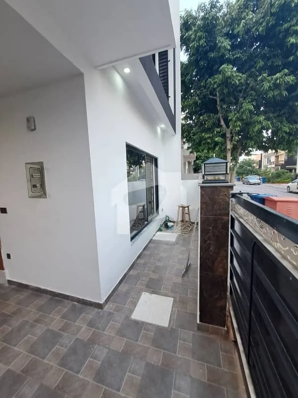 5 Marla Home Available in Sector H | 3 Bedrooms | Parking Space | Bahria Enclave Islamabad