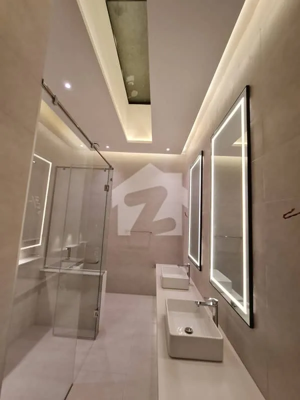 1 Kanal Stylish House Available in Sector C, Bahria Enclave Islamabad with 5 Bedrooms